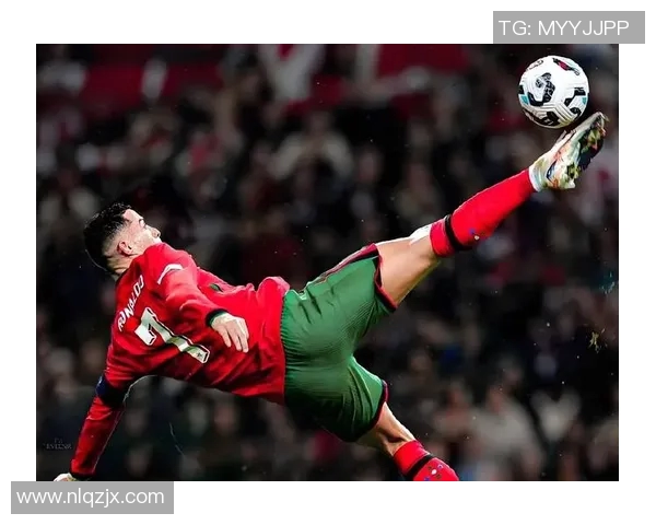 足球明星的独特魅力与卓越素质解析