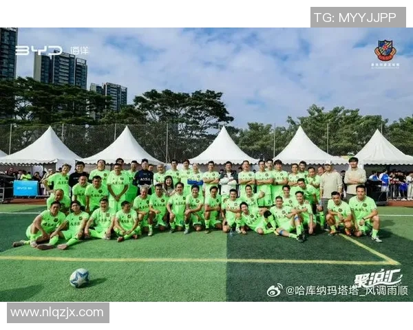 身高175米的足球明星如何在绿茵场上展现非凡才华与魅力 身高175米的足球明星如何在绿茵场上展现非凡才华与魅力